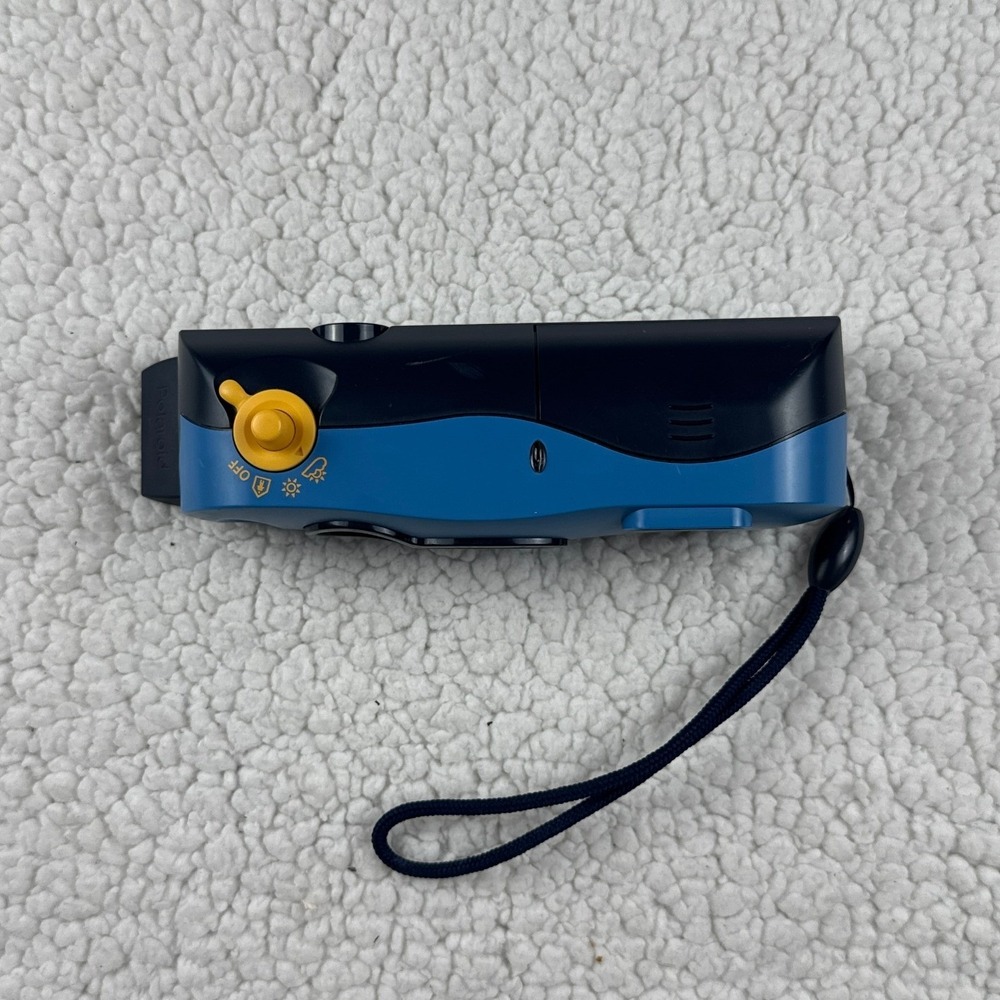 Polaroid i-Zone Instant Pocket Camera Blue Navy Yellow Vintage 90s Retro Y2K